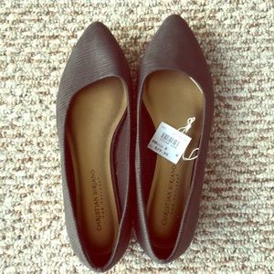 Black Christian Siriano flats